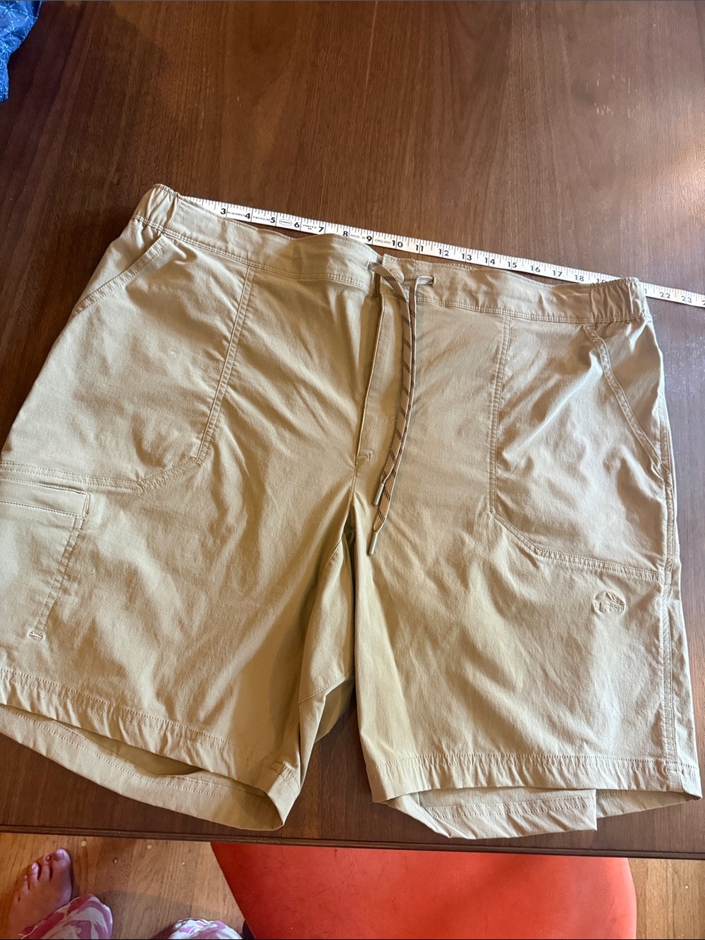 L.L. Bean quick dry draw string shorts. Sz XXL
